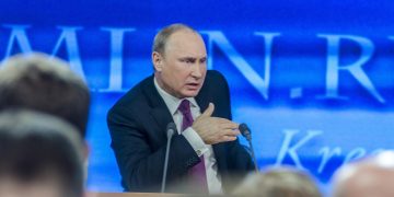 Poutine s’adresse aussi aux Occidentaux