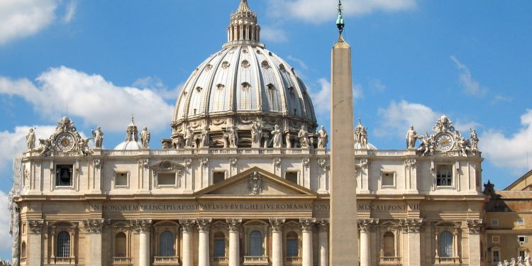 Le Vatican aux catholiques : n’ayez pas peur de la finance !