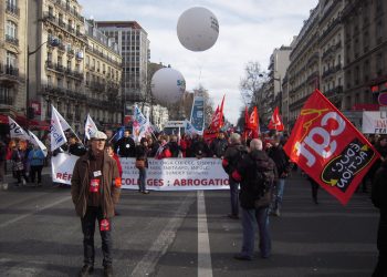 Madame Borne appelle les syndicats à la responsabilité