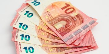 L’humanitaire politique