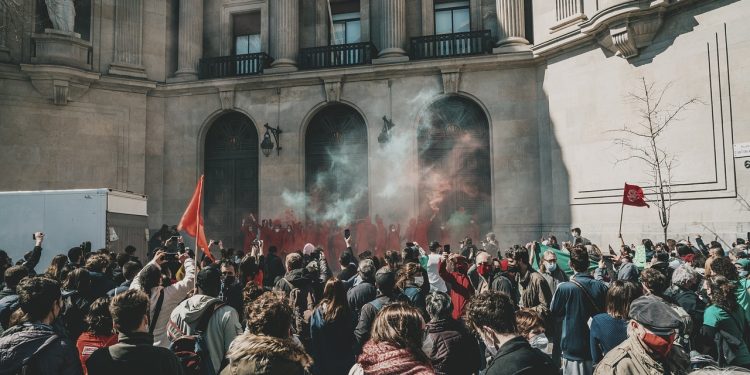 Les semaines à venir : Guerre Civile ou Coup d’Etat ?