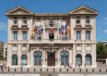 Drogue, L’Etat généreux et actif, Elus locaux, Marseille en Grand