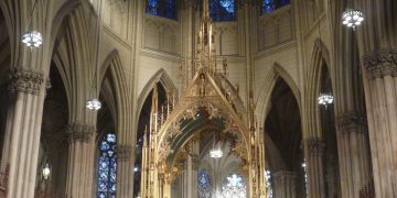 Miraculé, Trump a survécu par la grâce de Dieu