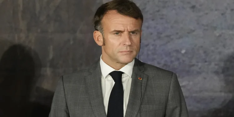 Emmanuel Macron entre en guerre contre Israël