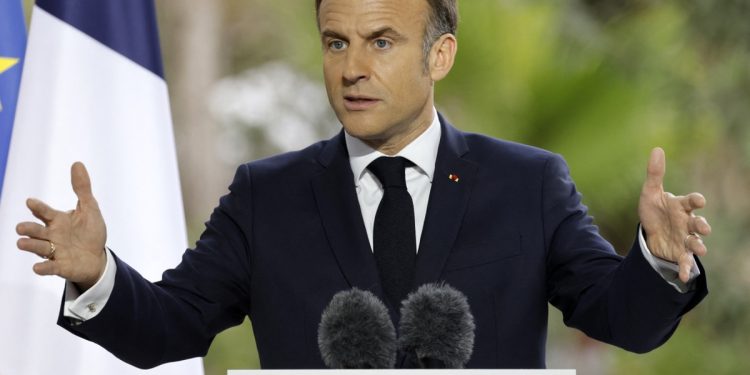 Macron fête le 70ème anniversaire du 1er novembre 1954